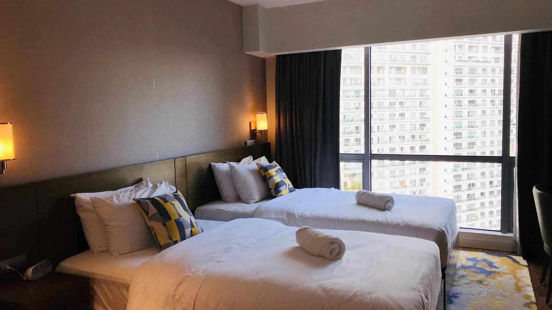 The Metro Zen At Hotel Residences Acqua マニラ市